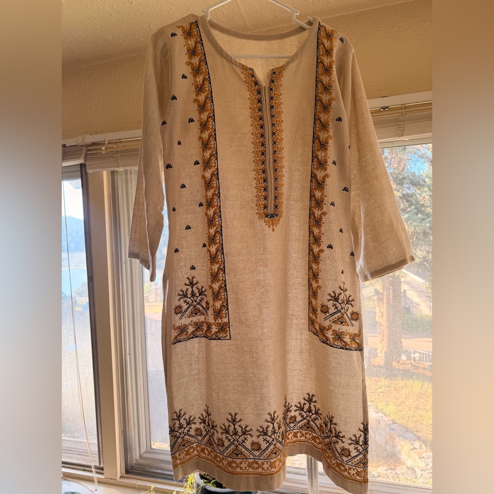Vintage Embroidered Boho Tunic Dress / Cover-up